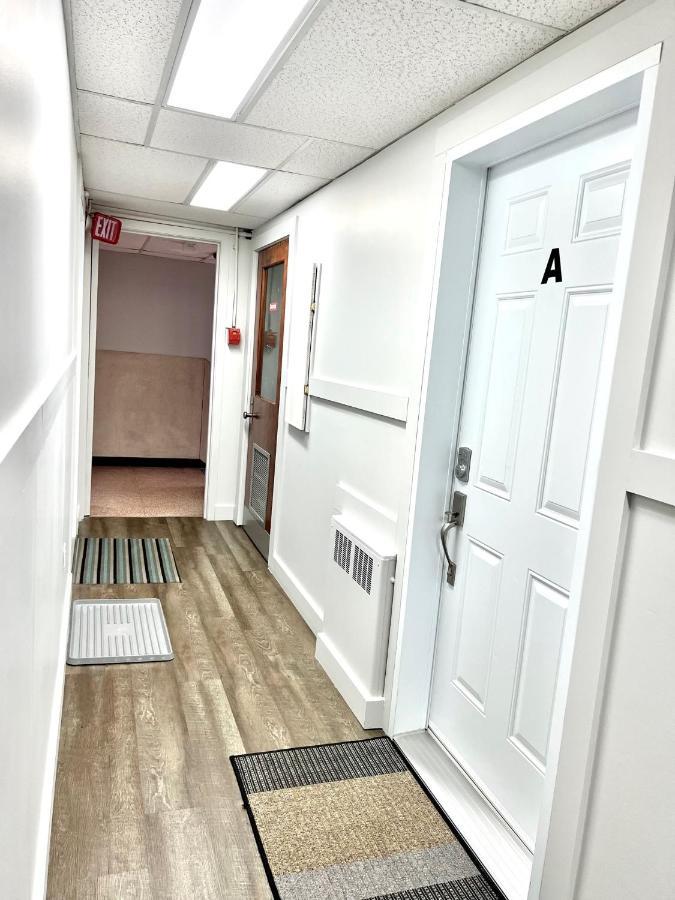 Sutton - Condo Au Coeur Du Village Ngoại thất bức ảnh