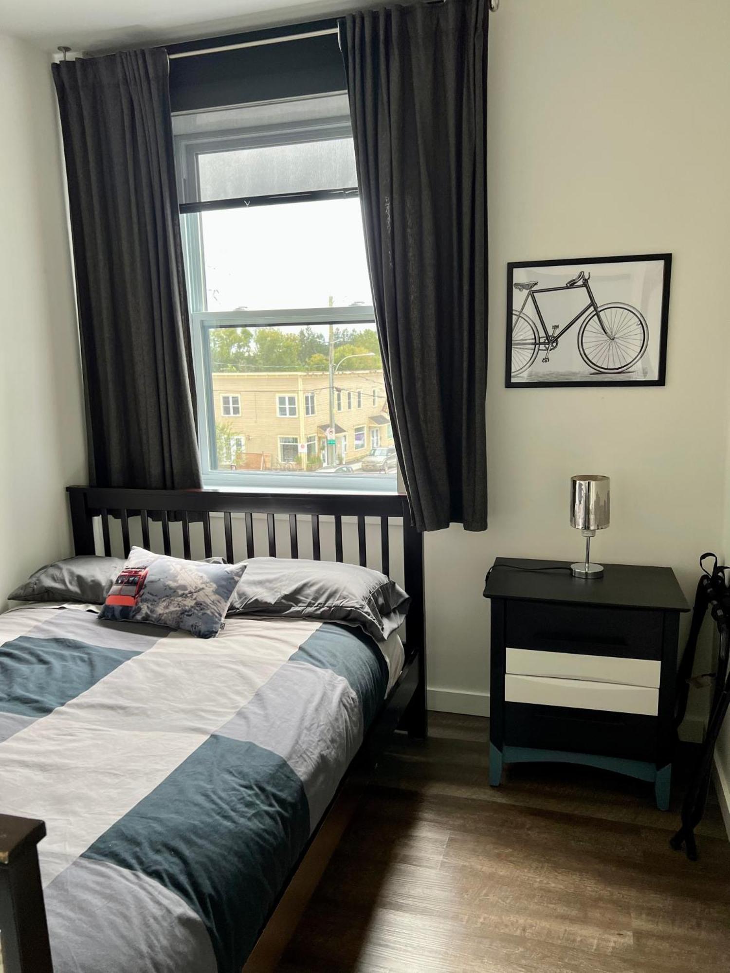 Sutton - Condo Au Coeur Du Village Ngoại thất bức ảnh